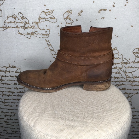 Madewell Women's Approx. Size 7.5 The Biker Boot Distresses Apple Butter Brown - Picture 7 of 16